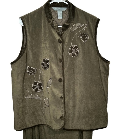 Jessica Holbrook Womens 2 Piece Outfit Size 1X Velvet Green Vest Skirt - Picture 2 of 7